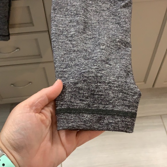 Lululemon Wunder Under - Picture 4 of 7